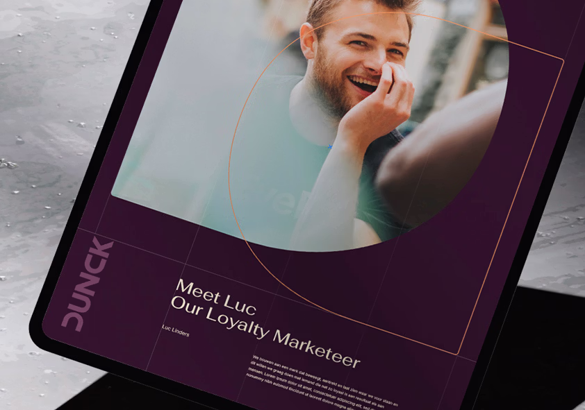 Dunck.nl responsive website on mobile mockup
